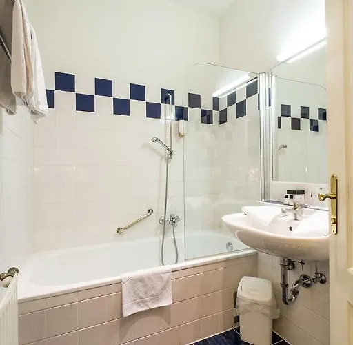 Hotel Shs Papageno Wenen